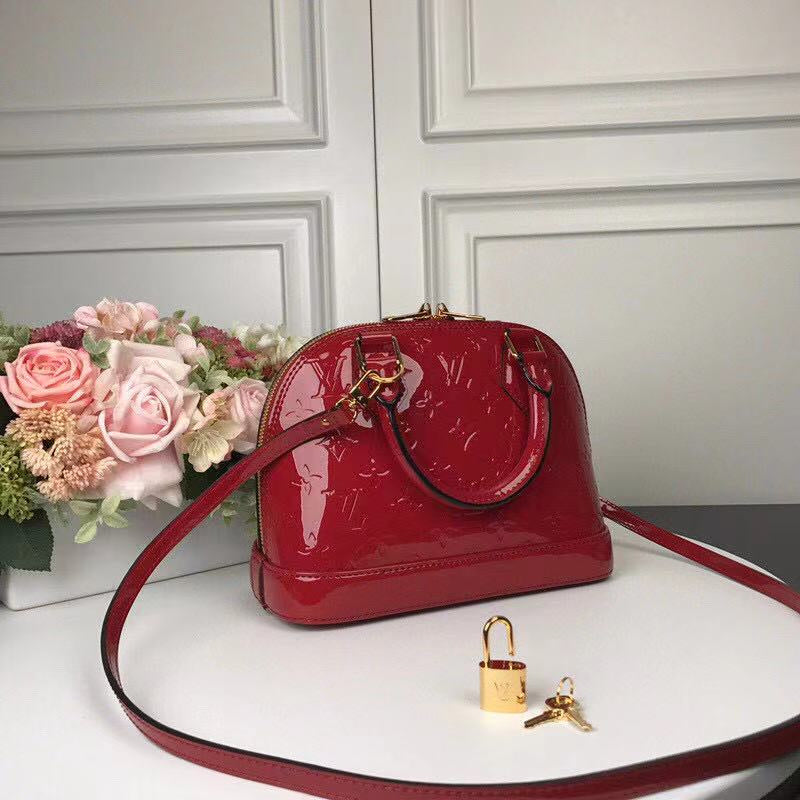 Close-up detail of refined statement women's handbag – women's luxury handbag