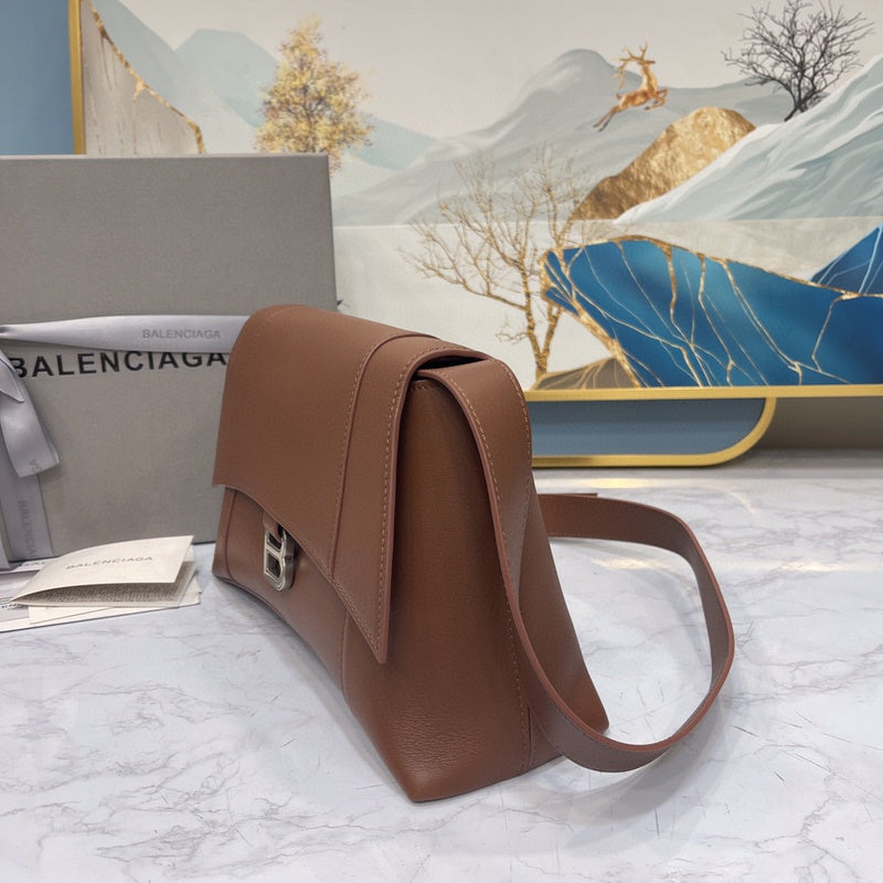 Zivas Charm Effortless Sophistication Statement Handbag (Premium Everyday Carry) – Lifestyle Shot