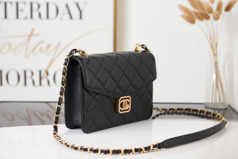  versatile purse view 4