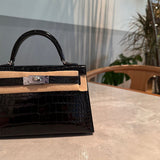 Interior view of timeless premium bag