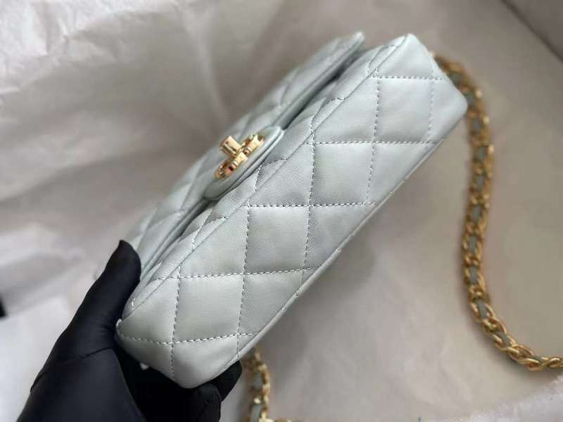 Zivas Charm Signature Style Luxury Handbag (Contemporary Shape Language) – Close-Up Detail