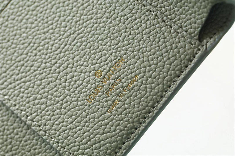  statement tote bag detail view showing craftsmanship 8