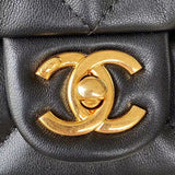Zivas Charm Everyday Sophistication Designer Handbag (Statement-Ready Design) – Close-Up Detail