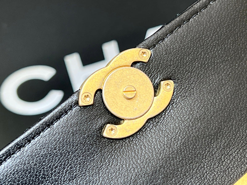  compact purse view 9