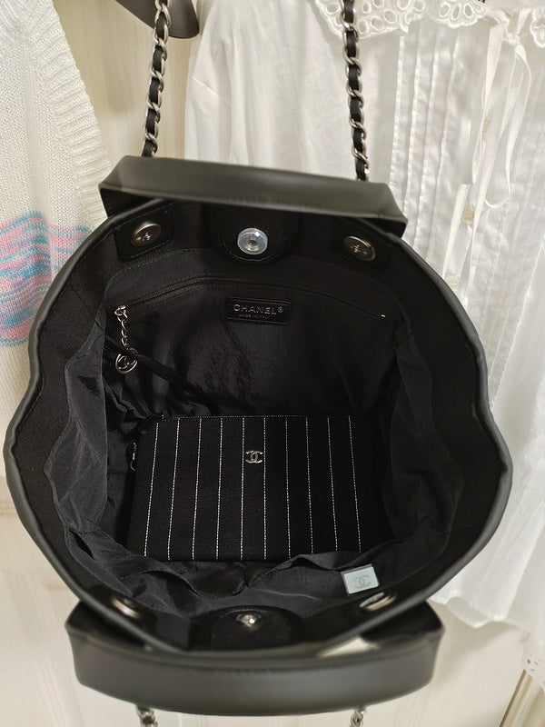  handbag, spacious everyday style, image 7