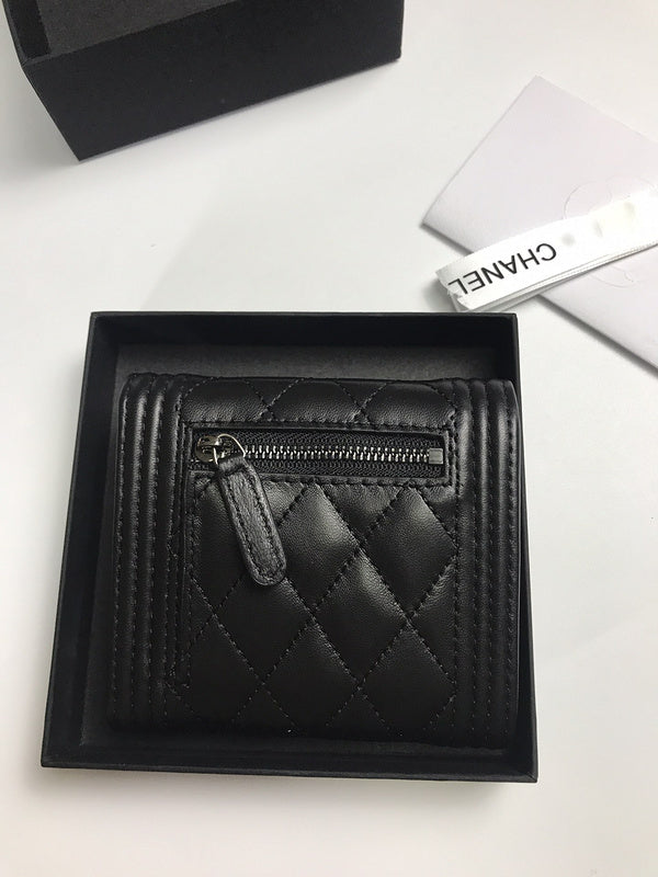 Zivas Charm Refined Structure Everyday Handbag (Thoughtfully Structured Design) – Angled View