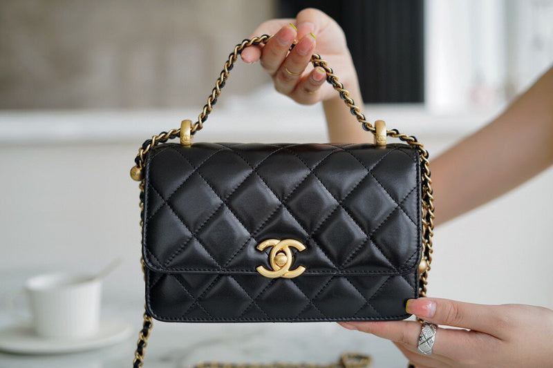 mid purse view 3