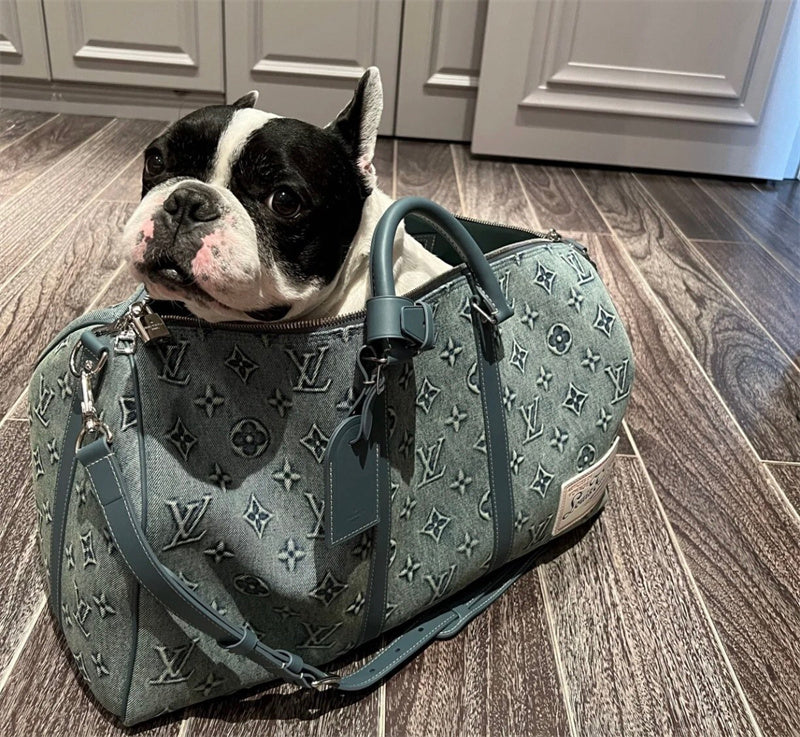  versatile handbag styled with outfit 18