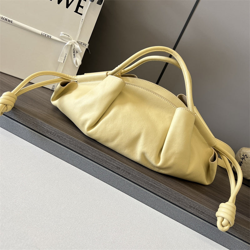 Ziva's Charm handbag – product shot (35cm*11.5cm*21cm)