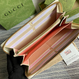 Close-up detail of signature chic women's handbag – women's everyday handbag