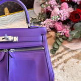 Close-up detail of streamlined bag design