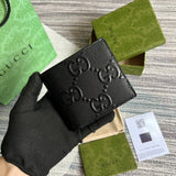 Close-up detail of elevated everyday-luxe women's handbag – women's designer-style accessory