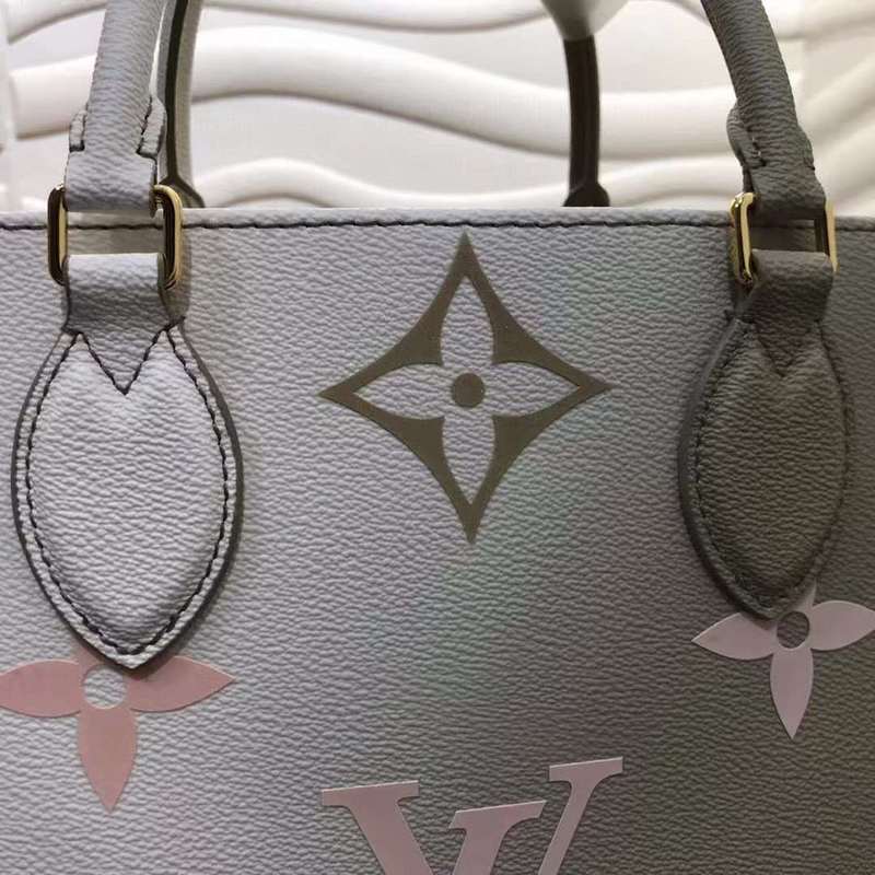 Back view of classic refined women's handbag – women's everyday handbag