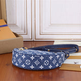 chic shopper bag detail view showing craftsmanship 8