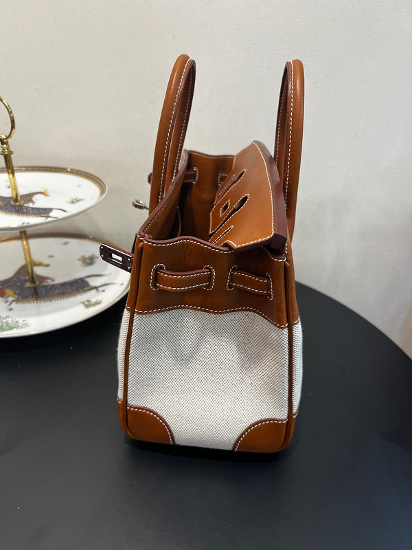 Side view of crisp structured handbag