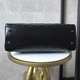  women's handbag, spacious design, view 2