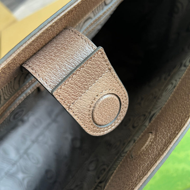 Close-up detail of refined modern women's handbag – women's premium purse