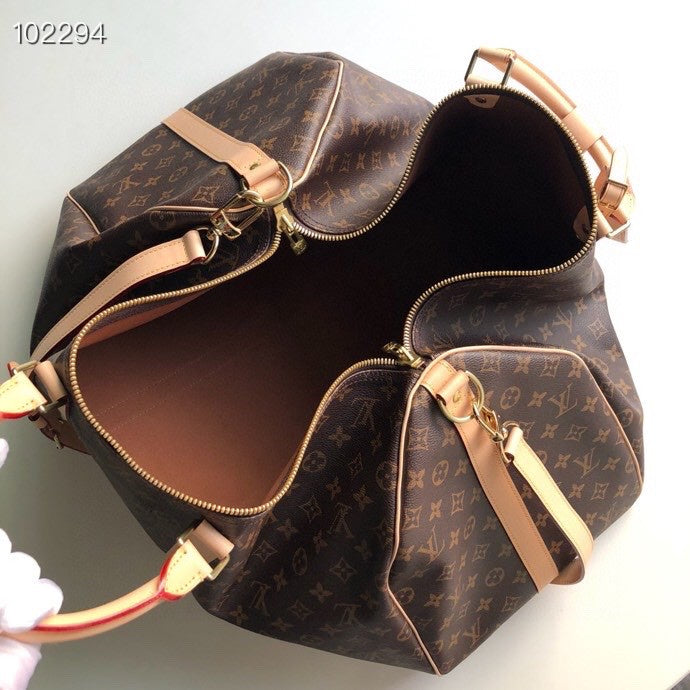 Top view of everyday-luxe refined women's handbag – women's everyday handbag