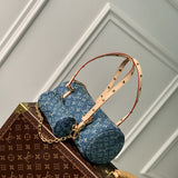  Sophisticated structured bag carried on shoulder