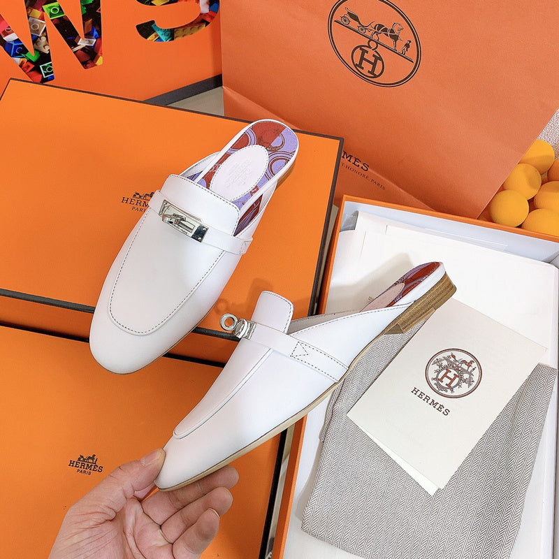 Hermès Grey Low-Top Sneakers - Back View