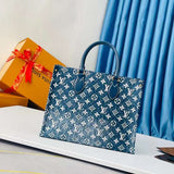 Side profile of refined modern women's handbag – women's everyday handbag