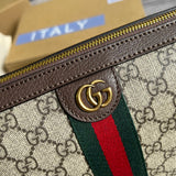 Styled lifestyle shot of classic premium women's handbag – women's everyday handbag