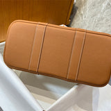  Effortless everyday bag front view 25