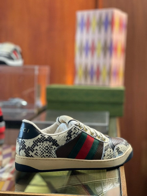Gucci classic monochrome luxury sneakers view 5 everyday casual design