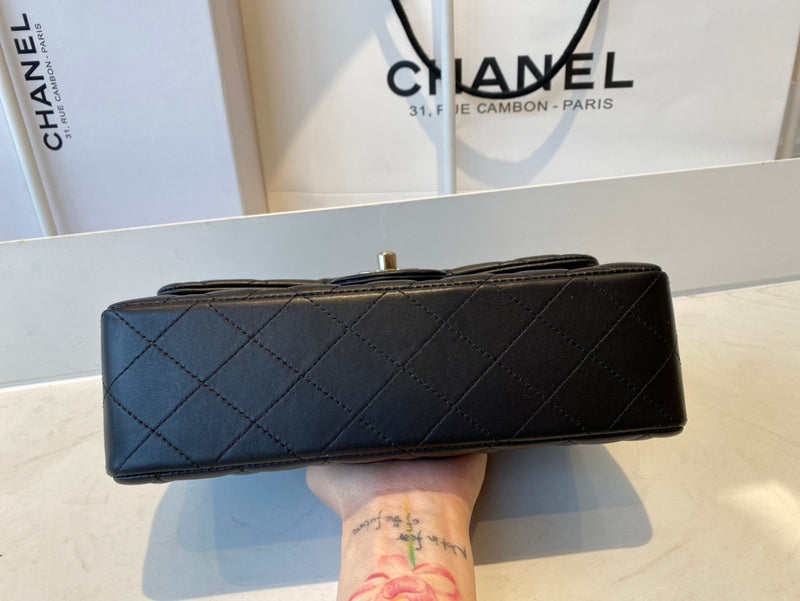  mid purse view 8