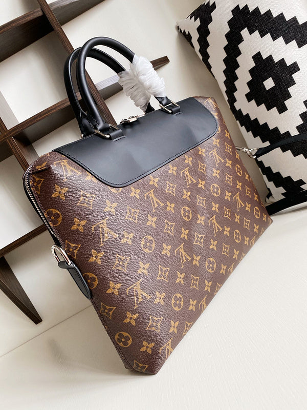 Styled lifestyle shot of classic sleek women's handbag – women's everyday handbag