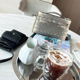  shopper bag interior and compartment view 9