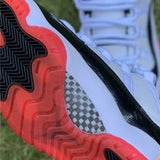Nike classic monochrome luxury sneakers view 9 retro runner design