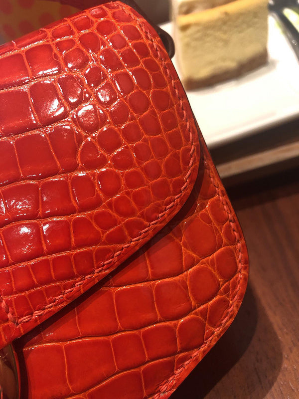 Curated bag women's premium everyday handbag