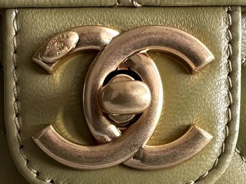 Zivas Charm Understated Luxury Designer Handbag (Premium Everyday Carry) – Back View