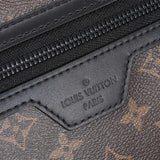  Refined satchel carried on shoulder