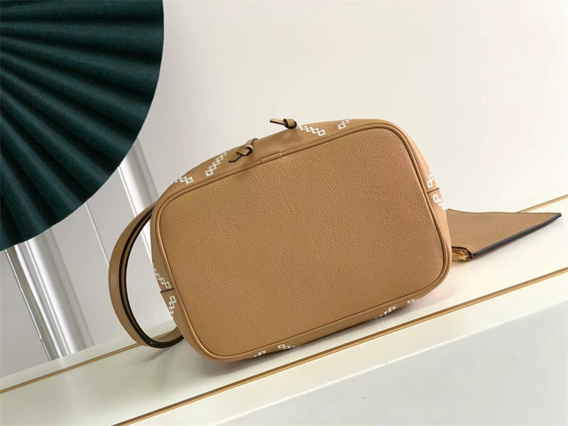  structured handbag styled with outfit