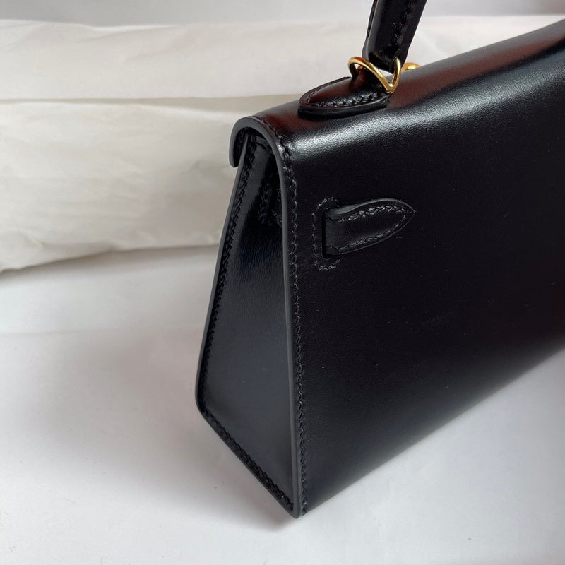 Close-up detail of graceful bag design