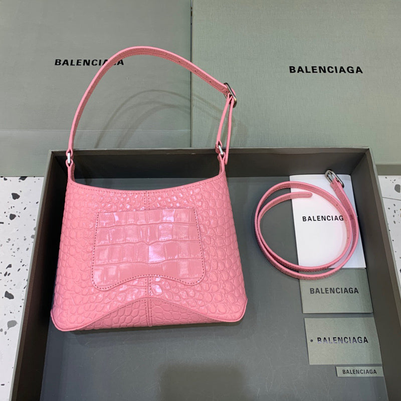 Polished Vegan Leather Handbag - Understated Luxury Look | Women's Premium Handbag #400 - close-up detail shot (image 3) of designer-inspired handbag