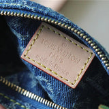  versatile tote bag detail view showing craftsmanship 8