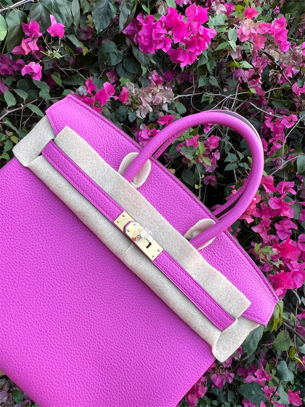  Tailored crossbody bag carried on shoulder 16