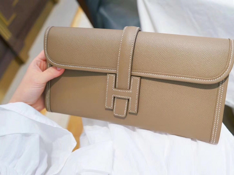 Classic bag women's premium everyday handbag