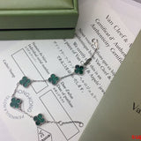 Side view of Van Cleef & Arpels unisex jewelry piece