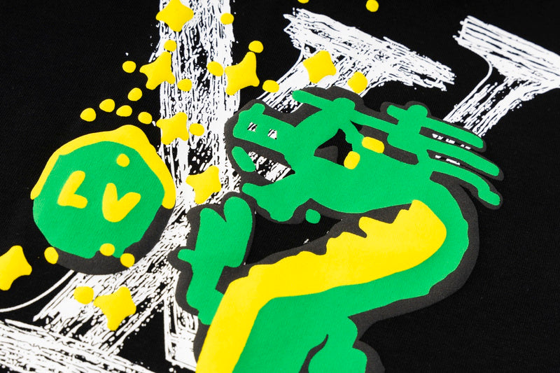 Side profile of Louis Vuitton cotton t-shirt with contemporary cut