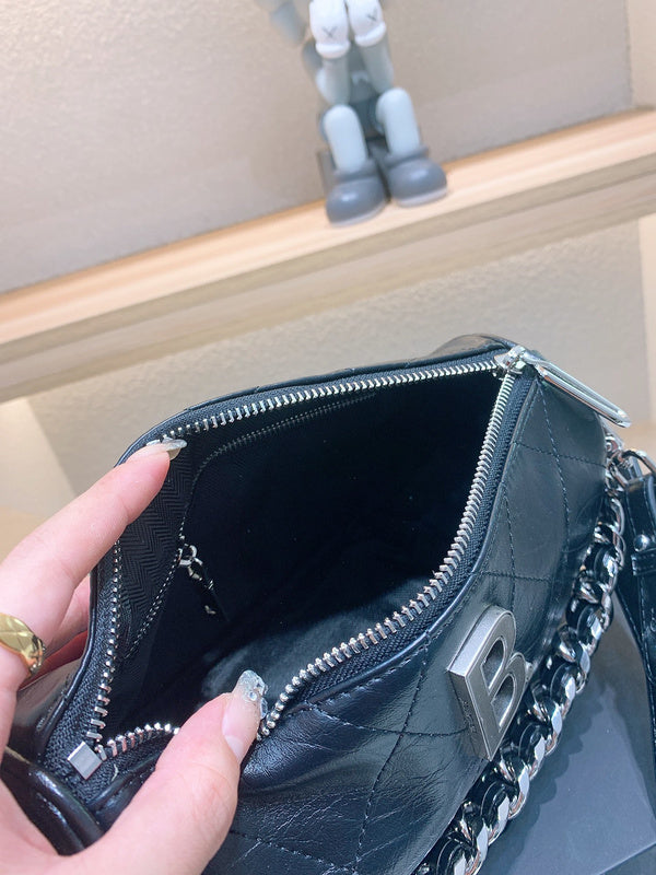 Ziva's Charm handbag – lifestyle view (one versatile size)