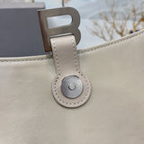 Zivas Charm Timeless Appeal Statement Handbag (Designer-Inspired Craftsmanship) – Detail View