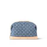  Understated crossbody bag front view 13