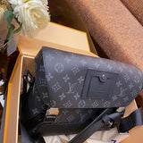 Back view of classic sleek women's handbag – women's premium purse