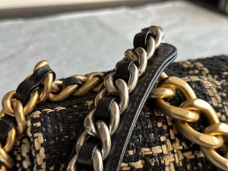 Zivas Charm Polished Finish Everyday Handbag (Designer-Inspired Craftsmanship) – Interior View