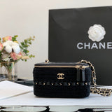  handbag, versatile everyday style, image 1