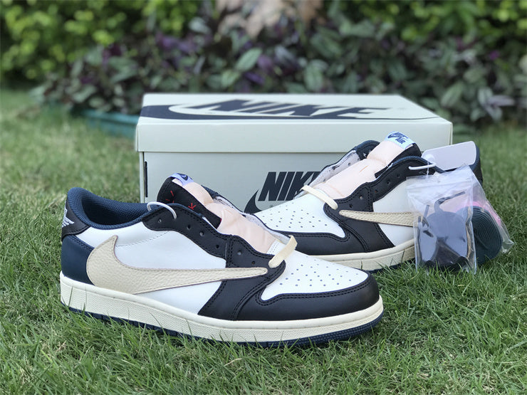 Nike crisp white luxury sneakers view 12 heritage-inspired look